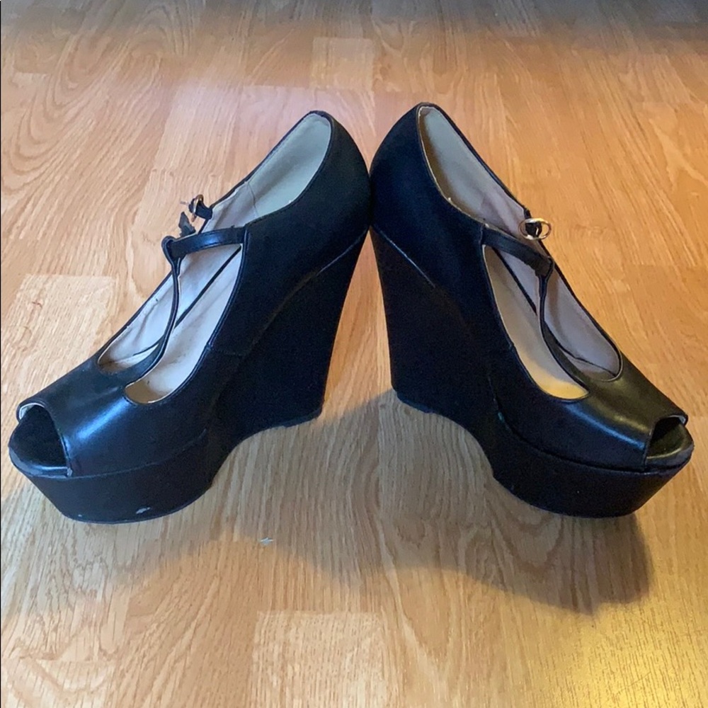 Black high heel wedges size 8